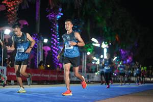 BIB: 0597, 407
                            <button type="button" onclick="openModal(17602243)" class="btn btn-primary btn-sm float-right btn-popup" data-toggle="modal" data-target=".modal-high-quality">
                        <i class="fas fa-shopping-cart"></i> Add to Cart
                    </button>
                                            <button type="button" onclick="isThisMe(17602243, true)" class="btn btn-success btn-sm float-right btn-popup btn-isme hidden" data-toggle="tooltip" data-placement="bottom" title="นี่คือรูปของคุณใช่ไหม คลิกที่นี่เพื่อเอาเข้าอัลบั้ม">
                        <i class="fas fa-plus"></i> Add to album
                    </button>
                    <button type="button" onclick="isThisMe(17602243, false)" class="btn btn-warning btn-sm float-right btn-popup btn-isnotme hidden">
                        <i class="fas fa-ban"></i> Remove from album
                    </button>