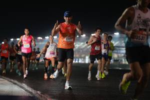 BIB: 0531, 23177, 2064
                            <button type="button" onclick="openModal(16343002)" class="btn btn-primary btn-sm float-right btn-popup" data-toggle="modal" data-target=".modal-high-quality">
                        <i class="fas fa-shopping-cart"></i> Add to Cart
                    </button>
                                            <button type="button" onclick="isThisMe(16343002, true)" class="btn btn-success btn-sm float-right btn-popup btn-isme hidden" data-toggle="tooltip" data-placement="bottom" title="นี่คือรูปของคุณใช่ไหม คลิกที่นี่เพื่อเอาเข้าอัลบั้ม">
                        <i class="fas fa-plus"></i> Add to album
                    </button>
                    <button type="button" onclick="isThisMe(16343002, false)" class="btn btn-warning btn-sm float-right btn-popup btn-isnotme hidden">
                        <i class="fas fa-ban"></i> Remove from album
                    </button>