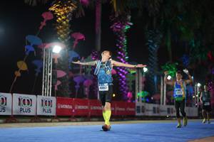 BIB: 40002
                            <button type="button" onclick="openModal(16785039)" class="btn btn-primary btn-sm float-right btn-popup" data-toggle="modal" data-target=".modal-high-quality">
                        <i class="fas fa-shopping-cart"></i> Add to Cart
                    </button>
                                            <button type="button" onclick="isThisMe(16785039, true)" class="btn btn-success btn-sm float-right btn-popup btn-isme hidden" data-toggle="tooltip" data-placement="bottom" title="นี่คือรูปของคุณใช่ไหม คลิกที่นี่เพื่อเอาเข้าอัลบั้ม">
                        <i class="fas fa-plus"></i> Add to album
                    </button>
                    <button type="button" onclick="isThisMe(16785039, false)" class="btn btn-warning btn-sm float-right btn-popup btn-isnotme hidden">
                        <i class="fas fa-ban"></i> Remove from album
                    </button>