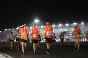 BIB: 467, 2717, 22013
                            <button type="button" onclick="openModal(16502653)" class="btn btn-primary btn-sm float-right btn-popup" data-toggle="modal" data-target=".modal-high-quality">
                        <i class="fas fa-shopping-cart"></i> Add to Cart
                    </button>
                                            <button type="button" onclick="isThisMe(16502653, true)" class="btn btn-success btn-sm float-right btn-popup btn-isme hidden" data-toggle="tooltip" data-placement="bottom" title="นี่คือรูปของคุณใช่ไหม คลิกที่นี่เพื่อเอาเข้าอัลบั้ม">
                        <i class="fas fa-plus"></i> Add to album
                    </button>
                    <button type="button" onclick="isThisMe(16502653, false)" class="btn btn-warning btn-sm float-right btn-popup btn-isnotme hidden">
                        <i class="fas fa-ban"></i> Remove from album
                    </button>