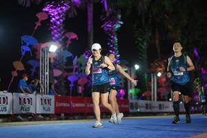 BIB: 4392, 43077, 541, 100
                            <button type="button" onclick="openModal(16730647)" class="btn btn-primary btn-sm float-right btn-popup" data-toggle="modal" data-target=".modal-high-quality">
                        <i class="fas fa-shopping-cart"></i> Add to Cart
                    </button>
                                            <button type="button" onclick="isThisMe(16730647, true)" class="btn btn-success btn-sm float-right btn-popup btn-isme hidden" data-toggle="tooltip" data-placement="bottom" title="นี่คือรูปของคุณใช่ไหม คลิกที่นี่เพื่อเอาเข้าอัลบั้ม">
                        <i class="fas fa-plus"></i> Add to album
                    </button>
                    <button type="button" onclick="isThisMe(16730647, false)" class="btn btn-warning btn-sm float-right btn-popup btn-isnotme hidden">
                        <i class="fas fa-ban"></i> Remove from album
                    </button>