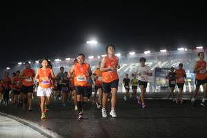 BIB: 20085, 592
                            <button type="button" onclick="openModal(16365491)" class="btn btn-primary btn-sm float-right btn-popup" data-toggle="modal" data-target=".modal-high-quality">
                        <i class="fas fa-shopping-cart"></i> Add to Cart
                    </button>
                                            <button type="button" onclick="isThisMe(16365491, true)" class="btn btn-success btn-sm float-right btn-popup btn-isme hidden" data-toggle="tooltip" data-placement="bottom" title="นี่คือรูปของคุณใช่ไหม คลิกที่นี่เพื่อเอาเข้าอัลบั้ม">
                        <i class="fas fa-plus"></i> Add to album
                    </button>
                    <button type="button" onclick="isThisMe(16365491, false)" class="btn btn-warning btn-sm float-right btn-popup btn-isnotme hidden">
                        <i class="fas fa-ban"></i> Remove from album
                    </button>