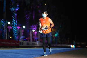 BIB: 21345
                            <button type="button" onclick="openModal(16784942)" class="btn btn-primary btn-sm float-right btn-popup" data-toggle="modal" data-target=".modal-high-quality">
                        <i class="fas fa-shopping-cart"></i> Add to Cart
                    </button>
                                            <button type="button" onclick="isThisMe(16784942, true)" class="btn btn-success btn-sm float-right btn-popup btn-isme hidden" data-toggle="tooltip" data-placement="bottom" title="นี่คือรูปของคุณใช่ไหม คลิกที่นี่เพื่อเอาเข้าอัลบั้ม">
                        <i class="fas fa-plus"></i> Add to album
                    </button>
                    <button type="button" onclick="isThisMe(16784942, false)" class="btn btn-warning btn-sm float-right btn-popup btn-isnotme hidden">
                        <i class="fas fa-ban"></i> Remove from album
                    </button>