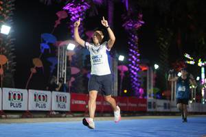 BIB: 41852
                            <button type="button" onclick="openModal(16782125)" class="btn btn-primary btn-sm float-right btn-popup" data-toggle="modal" data-target=".modal-high-quality">
                        <i class="fas fa-shopping-cart"></i> Add to Cart
                    </button>
                                            <button type="button" onclick="isThisMe(16782125, true)" class="btn btn-success btn-sm float-right btn-popup btn-isme hidden" data-toggle="tooltip" data-placement="bottom" title="นี่คือรูปของคุณใช่ไหม คลิกที่นี่เพื่อเอาเข้าอัลบั้ม">
                        <i class="fas fa-plus"></i> Add to album
                    </button>
                    <button type="button" onclick="isThisMe(16782125, false)" class="btn btn-warning btn-sm float-right btn-popup btn-isnotme hidden">
                        <i class="fas fa-ban"></i> Remove from album
                    </button>