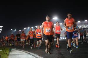 BIB: 22110, 20656
                            <button type="button" onclick="openModal(16365845)" class="btn btn-primary btn-sm float-right btn-popup" data-toggle="modal" data-target=".modal-high-quality">
                        <i class="fas fa-shopping-cart"></i> Add to Cart
                    </button>
                                            <button type="button" onclick="isThisMe(16365845, true)" class="btn btn-success btn-sm float-right btn-popup btn-isme hidden" data-toggle="tooltip" data-placement="bottom" title="นี่คือรูปของคุณใช่ไหม คลิกที่นี่เพื่อเอาเข้าอัลบั้ม">
                        <i class="fas fa-plus"></i> Add to album
                    </button>
                    <button type="button" onclick="isThisMe(16365845, false)" class="btn btn-warning btn-sm float-right btn-popup btn-isnotme hidden">
                        <i class="fas fa-ban"></i> Remove from album
                    </button>