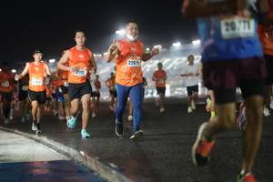 BIB: 2071, 22879, 21192, 022
                            <button type="button" onclick="openModal(16348416)" class="btn btn-primary btn-sm float-right btn-popup" data-toggle="modal" data-target=".modal-high-quality">
                        <i class="fas fa-shopping-cart"></i> Add to Cart
                    </button>
                                            <button type="button" onclick="isThisMe(16348416, true)" class="btn btn-success btn-sm float-right btn-popup btn-isme hidden" data-toggle="tooltip" data-placement="bottom" title="นี่คือรูปของคุณใช่ไหม คลิกที่นี่เพื่อเอาเข้าอัลบั้ม">
                        <i class="fas fa-plus"></i> Add to album
                    </button>
                    <button type="button" onclick="isThisMe(16348416, false)" class="btn btn-warning btn-sm float-right btn-popup btn-isnotme hidden">
                        <i class="fas fa-ban"></i> Remove from album
                    </button>