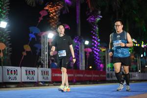 BIB: 42604, 43272
                            <button type="button" onclick="openModal(16781578)" class="btn btn-primary btn-sm float-right btn-popup" data-toggle="modal" data-target=".modal-high-quality">
                        <i class="fas fa-shopping-cart"></i> Add to Cart
                    </button>
                                            <button type="button" onclick="isThisMe(16781578, true)" class="btn btn-success btn-sm float-right btn-popup btn-isme hidden" data-toggle="tooltip" data-placement="bottom" title="นี่คือรูปของคุณใช่ไหม คลิกที่นี่เพื่อเอาเข้าอัลบั้ม">
                        <i class="fas fa-plus"></i> Add to album
                    </button>
                    <button type="button" onclick="isThisMe(16781578, false)" class="btn btn-warning btn-sm float-right btn-popup btn-isnotme hidden">
                        <i class="fas fa-ban"></i> Remove from album
                    </button>