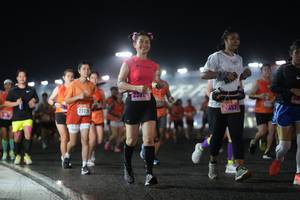 BIB: 2531, 2322
                            <button type="button" onclick="openModal(16442314)" class="btn btn-primary btn-sm float-right btn-popup" data-toggle="modal" data-target=".modal-high-quality">
                        <i class="fas fa-shopping-cart"></i> Add to Cart
                    </button>
                                            <button type="button" onclick="isThisMe(16442314, true)" class="btn btn-success btn-sm float-right btn-popup btn-isme hidden" data-toggle="tooltip" data-placement="bottom" title="นี่คือรูปของคุณใช่ไหม คลิกที่นี่เพื่อเอาเข้าอัลบั้ม">
                        <i class="fas fa-plus"></i> Add to album
                    </button>
                    <button type="button" onclick="isThisMe(16442314, false)" class="btn btn-warning btn-sm float-right btn-popup btn-isnotme hidden">
                        <i class="fas fa-ban"></i> Remove from album
                    </button>