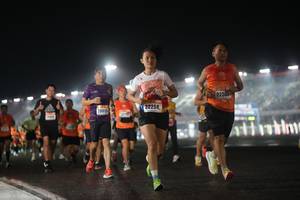 BIB: 22509, 22258, 20055
                            <button type="button" onclick="openModal(16365233)" class="btn btn-primary btn-sm float-right btn-popup" data-toggle="modal" data-target=".modal-high-quality">
                        <i class="fas fa-shopping-cart"></i> Add to Cart
                    </button>
                                            <button type="button" onclick="isThisMe(16365233, true)" class="btn btn-success btn-sm float-right btn-popup btn-isme hidden" data-toggle="tooltip" data-placement="bottom" title="นี่คือรูปของคุณใช่ไหม คลิกที่นี่เพื่อเอาเข้าอัลบั้ม">
                        <i class="fas fa-plus"></i> Add to album
                    </button>
                    <button type="button" onclick="isThisMe(16365233, false)" class="btn btn-warning btn-sm float-right btn-popup btn-isnotme hidden">
                        <i class="fas fa-ban"></i> Remove from album
                    </button>