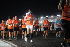 BIB: 154
                            <button type="button" onclick="openModal(16467111)" class="btn btn-primary btn-sm float-right btn-popup" data-toggle="modal" data-target=".modal-high-quality">
                        <i class="fas fa-shopping-cart"></i> Add to Cart
                    </button>
                                            <button type="button" onclick="isThisMe(16467111, true)" class="btn btn-success btn-sm float-right btn-popup btn-isme hidden" data-toggle="tooltip" data-placement="bottom" title="นี่คือรูปของคุณใช่ไหม คลิกที่นี่เพื่อเอาเข้าอัลบั้ม">
                        <i class="fas fa-plus"></i> Add to album
                    </button>
                    <button type="button" onclick="isThisMe(16467111, false)" class="btn btn-warning btn-sm float-right btn-popup btn-isnotme hidden">
                        <i class="fas fa-ban"></i> Remove from album
                    </button>