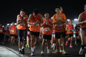 BIB: 21821, 981, 25223, 20305
                            <button type="button" onclick="openModal(16449621)" class="btn btn-primary btn-sm float-right btn-popup" data-toggle="modal" data-target=".modal-high-quality">
                        <i class="fas fa-shopping-cart"></i> Add to Cart
                    </button>
                                            <button type="button" onclick="isThisMe(16449621, true)" class="btn btn-success btn-sm float-right btn-popup btn-isme hidden" data-toggle="tooltip" data-placement="bottom" title="นี่คือรูปของคุณใช่ไหม คลิกที่นี่เพื่อเอาเข้าอัลบั้ม">
                        <i class="fas fa-plus"></i> Add to album
                    </button>
                    <button type="button" onclick="isThisMe(16449621, false)" class="btn btn-warning btn-sm float-right btn-popup btn-isnotme hidden">
                        <i class="fas fa-ban"></i> Remove from album
                    </button>