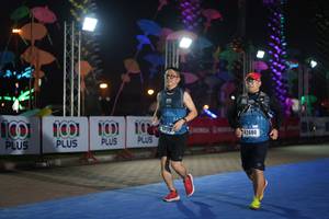 BIB: 2119, 42680
                            <button type="button" onclick="openModal(16789771)" class="btn btn-primary btn-sm float-right btn-popup" data-toggle="modal" data-target=".modal-high-quality">
                        <i class="fas fa-shopping-cart"></i> Add to Cart
                    </button>
                                            <button type="button" onclick="isThisMe(16789771, true)" class="btn btn-success btn-sm float-right btn-popup btn-isme hidden" data-toggle="tooltip" data-placement="bottom" title="นี่คือรูปของคุณใช่ไหม คลิกที่นี่เพื่อเอาเข้าอัลบั้ม">
                        <i class="fas fa-plus"></i> Add to album
                    </button>
                    <button type="button" onclick="isThisMe(16789771, false)" class="btn btn-warning btn-sm float-right btn-popup btn-isnotme hidden">
                        <i class="fas fa-ban"></i> Remove from album
                    </button>