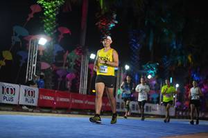 BIB: 916
                            <button type="button" onclick="openModal(16779989)" class="btn btn-primary btn-sm float-right btn-popup" data-toggle="modal" data-target=".modal-high-quality">
                        <i class="fas fa-shopping-cart"></i> Add to Cart
                    </button>
                                            <button type="button" onclick="isThisMe(16779989, true)" class="btn btn-success btn-sm float-right btn-popup btn-isme hidden" data-toggle="tooltip" data-placement="bottom" title="นี่คือรูปของคุณใช่ไหม คลิกที่นี่เพื่อเอาเข้าอัลบั้ม">
                        <i class="fas fa-plus"></i> Add to album
                    </button>
                    <button type="button" onclick="isThisMe(16779989, false)" class="btn btn-warning btn-sm float-right btn-popup btn-isnotme hidden">
                        <i class="fas fa-ban"></i> Remove from album
                    </button>