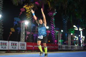 BIB: 4599
                            <button type="button" onclick="openModal(16784957)" class="btn btn-primary btn-sm float-right btn-popup" data-toggle="modal" data-target=".modal-high-quality">
                        <i class="fas fa-shopping-cart"></i> Add to Cart
                    </button>
                                            <button type="button" onclick="isThisMe(16784957, true)" class="btn btn-success btn-sm float-right btn-popup btn-isme hidden" data-toggle="tooltip" data-placement="bottom" title="นี่คือรูปของคุณใช่ไหม คลิกที่นี่เพื่อเอาเข้าอัลบั้ม">
                        <i class="fas fa-plus"></i> Add to album
                    </button>
                    <button type="button" onclick="isThisMe(16784957, false)" class="btn btn-warning btn-sm float-right btn-popup btn-isnotme hidden">
                        <i class="fas fa-ban"></i> Remove from album
                    </button>