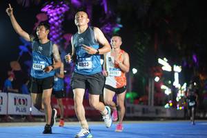 BIB: 41923, 41668, 10707
                            <button type="button" onclick="openModal(16764140)" class="btn btn-primary btn-sm float-right btn-popup" data-toggle="modal" data-target=".modal-high-quality">
                        <i class="fas fa-shopping-cart"></i> Add to Cart
                    </button>
                                            <button type="button" onclick="isThisMe(16764140, true)" class="btn btn-success btn-sm float-right btn-popup btn-isme hidden" data-toggle="tooltip" data-placement="bottom" title="นี่คือรูปของคุณใช่ไหม คลิกที่นี่เพื่อเอาเข้าอัลบั้ม">
                        <i class="fas fa-plus"></i> Add to album
                    </button>
                    <button type="button" onclick="isThisMe(16764140, false)" class="btn btn-warning btn-sm float-right btn-popup btn-isnotme hidden">
                        <i class="fas fa-ban"></i> Remove from album
                    </button>