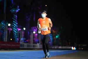 BIB: 21345
                            <button type="button" onclick="openModal(16784953)" class="btn btn-primary btn-sm float-right btn-popup" data-toggle="modal" data-target=".modal-high-quality">
                        <i class="fas fa-shopping-cart"></i> Add to Cart
                    </button>
                                            <button type="button" onclick="isThisMe(16784953, true)" class="btn btn-success btn-sm float-right btn-popup btn-isme hidden" data-toggle="tooltip" data-placement="bottom" title="นี่คือรูปของคุณใช่ไหม คลิกที่นี่เพื่อเอาเข้าอัลบั้ม">
                        <i class="fas fa-plus"></i> Add to album
                    </button>
                    <button type="button" onclick="isThisMe(16784953, false)" class="btn btn-warning btn-sm float-right btn-popup btn-isnotme hidden">
                        <i class="fas fa-ban"></i> Remove from album
                    </button>