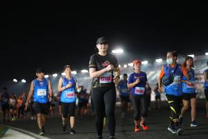 BIB: 13950, 353, 13726
                            <button type="button" onclick="openModal(16676013)" class="btn btn-primary btn-sm float-right btn-popup" data-toggle="modal" data-target=".modal-high-quality">
                        <i class="fas fa-shopping-cart"></i> Add to Cart
                    </button>
                                            <button type="button" onclick="isThisMe(16676013, true)" class="btn btn-success btn-sm float-right btn-popup btn-isme hidden" data-toggle="tooltip" data-placement="bottom" title="นี่คือรูปของคุณใช่ไหม คลิกที่นี่เพื่อเอาเข้าอัลบั้ม">
                        <i class="fas fa-plus"></i> Add to album
                    </button>
                    <button type="button" onclick="isThisMe(16676013, false)" class="btn btn-warning btn-sm float-right btn-popup btn-isnotme hidden">
                        <i class="fas fa-ban"></i> Remove from album
                    </button>