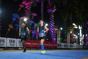 BIB: 497, 41570
                            <button type="button" onclick="openModal(16779164)" class="btn btn-primary btn-sm float-right btn-popup" data-toggle="modal" data-target=".modal-high-quality">
                        <i class="fas fa-shopping-cart"></i> Add to Cart
                    </button>
                                            <button type="button" onclick="isThisMe(16779164, true)" class="btn btn-success btn-sm float-right btn-popup btn-isme hidden" data-toggle="tooltip" data-placement="bottom" title="นี่คือรูปของคุณใช่ไหม คลิกที่นี่เพื่อเอาเข้าอัลบั้ม">
                        <i class="fas fa-plus"></i> Add to album
                    </button>
                    <button type="button" onclick="isThisMe(16779164, false)" class="btn btn-warning btn-sm float-right btn-popup btn-isnotme hidden">
                        <i class="fas fa-ban"></i> Remove from album
                    </button>