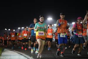 BIB: 27618, 0401, 26566
                            <button type="button" onclick="openModal(16452508)" class="btn btn-primary btn-sm float-right btn-popup" data-toggle="modal" data-target=".modal-high-quality">
                        <i class="fas fa-shopping-cart"></i> Add to Cart
                    </button>
                                            <button type="button" onclick="isThisMe(16452508, true)" class="btn btn-success btn-sm float-right btn-popup btn-isme hidden" data-toggle="tooltip" data-placement="bottom" title="นี่คือรูปของคุณใช่ไหม คลิกที่นี่เพื่อเอาเข้าอัลบั้ม">
                        <i class="fas fa-plus"></i> Add to album
                    </button>
                    <button type="button" onclick="isThisMe(16452508, false)" class="btn btn-warning btn-sm float-right btn-popup btn-isnotme hidden">
                        <i class="fas fa-ban"></i> Remove from album
                    </button>