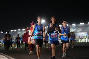 BIB: 13026, 13357, 59117, 
                            <button type="button" onclick="openModal(16675583)" class="btn btn-primary btn-sm float-right btn-popup" data-toggle="modal" data-target=".modal-high-quality">
                        <i class="fas fa-shopping-cart"></i> Add to Cart
                    </button>
                                            <button type="button" onclick="isThisMe(16675583, true)" class="btn btn-success btn-sm float-right btn-popup btn-isme hidden" data-toggle="tooltip" data-placement="bottom" title="นี่คือรูปของคุณใช่ไหม คลิกที่นี่เพื่อเอาเข้าอัลบั้ม">
                        <i class="fas fa-plus"></i> Add to album
                    </button>
                    <button type="button" onclick="isThisMe(16675583, false)" class="btn btn-warning btn-sm float-right btn-popup btn-isnotme hidden">
                        <i class="fas fa-ban"></i> Remove from album
                    </button>
