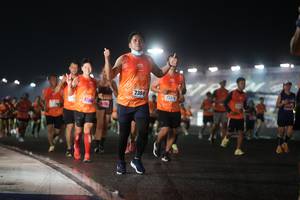 BIB: 2308, 272
                            <button type="button" onclick="openModal(16446519)" class="btn btn-primary btn-sm float-right btn-popup" data-toggle="modal" data-target=".modal-high-quality">
                        <i class="fas fa-shopping-cart"></i> Add to Cart
                    </button>
                                            <button type="button" onclick="isThisMe(16446519, true)" class="btn btn-success btn-sm float-right btn-popup btn-isme hidden" data-toggle="tooltip" data-placement="bottom" title="นี่คือรูปของคุณใช่ไหม คลิกที่นี่เพื่อเอาเข้าอัลบั้ม">
                        <i class="fas fa-plus"></i> Add to album
                    </button>
                    <button type="button" onclick="isThisMe(16446519, false)" class="btn btn-warning btn-sm float-right btn-popup btn-isnotme hidden">
                        <i class="fas fa-ban"></i> Remove from album
                    </button>