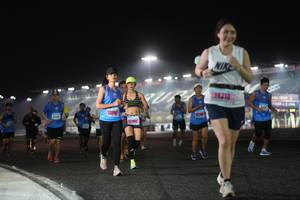BIB: 14218, 12156, 12106
                            <button type="button" onclick="openModal(16591159)" class="btn btn-primary btn-sm float-right btn-popup" data-toggle="modal" data-target=".modal-high-quality">
                        <i class="fas fa-shopping-cart"></i> Add to Cart
                    </button>
                                            <button type="button" onclick="isThisMe(16591159, true)" class="btn btn-success btn-sm float-right btn-popup btn-isme hidden" data-toggle="tooltip" data-placement="bottom" title="นี่คือรูปของคุณใช่ไหม คลิกที่นี่เพื่อเอาเข้าอัลบั้ม">
                        <i class="fas fa-plus"></i> Add to album
                    </button>
                    <button type="button" onclick="isThisMe(16591159, false)" class="btn btn-warning btn-sm float-right btn-popup btn-isnotme hidden">
                        <i class="fas fa-ban"></i> Remove from album
                    </button>