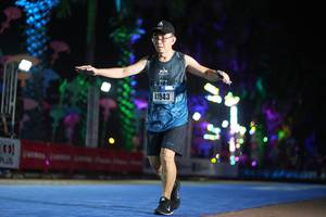 BIB: 41943
                            <button type="button" onclick="openModal(16782196)" class="btn btn-primary btn-sm float-right btn-popup" data-toggle="modal" data-target=".modal-high-quality">
                        <i class="fas fa-shopping-cart"></i> Add to Cart
                    </button>
                                            <button type="button" onclick="isThisMe(16782196, true)" class="btn btn-success btn-sm float-right btn-popup btn-isme hidden" data-toggle="tooltip" data-placement="bottom" title="นี่คือรูปของคุณใช่ไหม คลิกที่นี่เพื่อเอาเข้าอัลบั้ม">
                        <i class="fas fa-plus"></i> Add to album
                    </button>
                    <button type="button" onclick="isThisMe(16782196, false)" class="btn btn-warning btn-sm float-right btn-popup btn-isnotme hidden">
                        <i class="fas fa-ban"></i> Remove from album
                    </button>