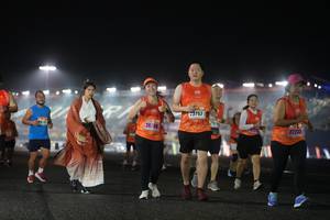 BIB: 23757, 27245
                            <button type="button" onclick="openModal(16496207)" class="btn btn-primary btn-sm float-right btn-popup" data-toggle="modal" data-target=".modal-high-quality">
                        <i class="fas fa-shopping-cart"></i> Add to Cart
                    </button>
                                            <button type="button" onclick="isThisMe(16496207, true)" class="btn btn-success btn-sm float-right btn-popup btn-isme hidden" data-toggle="tooltip" data-placement="bottom" title="นี่คือรูปของคุณใช่ไหม คลิกที่นี่เพื่อเอาเข้าอัลบั้ม">
                        <i class="fas fa-plus"></i> Add to album
                    </button>
                    <button type="button" onclick="isThisMe(16496207, false)" class="btn btn-warning btn-sm float-right btn-popup btn-isnotme hidden">
                        <i class="fas fa-ban"></i> Remove from album
                    </button>