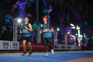 BIB: 1073
                            <button type="button" onclick="openModal(16782568)" class="btn btn-primary btn-sm float-right btn-popup" data-toggle="modal" data-target=".modal-high-quality">
                        <i class="fas fa-shopping-cart"></i> Add to Cart
                    </button>
                                            <button type="button" onclick="isThisMe(16782568, true)" class="btn btn-success btn-sm float-right btn-popup btn-isme hidden" data-toggle="tooltip" data-placement="bottom" title="นี่คือรูปของคุณใช่ไหม คลิกที่นี่เพื่อเอาเข้าอัลบั้ม">
                        <i class="fas fa-plus"></i> Add to album
                    </button>
                    <button type="button" onclick="isThisMe(16782568, false)" class="btn btn-warning btn-sm float-right btn-popup btn-isnotme hidden">
                        <i class="fas fa-ban"></i> Remove from album
                    </button>