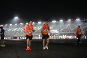 BIB: 21249, 21252
                            <button type="button" onclick="openModal(16509376)" class="btn btn-primary btn-sm float-right btn-popup" data-toggle="modal" data-target=".modal-high-quality">
                        <i class="fas fa-shopping-cart"></i> Add to Cart
                    </button>
                                            <button type="button" onclick="isThisMe(16509376, true)" class="btn btn-success btn-sm float-right btn-popup btn-isme hidden" data-toggle="tooltip" data-placement="bottom" title="นี่คือรูปของคุณใช่ไหม คลิกที่นี่เพื่อเอาเข้าอัลบั้ม">
                        <i class="fas fa-plus"></i> Add to album
                    </button>
                    <button type="button" onclick="isThisMe(16509376, false)" class="btn btn-warning btn-sm float-right btn-popup btn-isnotme hidden">
                        <i class="fas fa-ban"></i> Remove from album
                    </button>