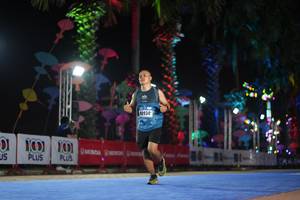 BIB: 40934
                            <button type="button" onclick="openModal(16780483)" class="btn btn-primary btn-sm float-right btn-popup" data-toggle="modal" data-target=".modal-high-quality">
                        <i class="fas fa-shopping-cart"></i> Add to Cart
                    </button>
                                            <button type="button" onclick="isThisMe(16780483, true)" class="btn btn-success btn-sm float-right btn-popup btn-isme hidden" data-toggle="tooltip" data-placement="bottom" title="นี่คือรูปของคุณใช่ไหม คลิกที่นี่เพื่อเอาเข้าอัลบั้ม">
                        <i class="fas fa-plus"></i> Add to album
                    </button>
                    <button type="button" onclick="isThisMe(16780483, false)" class="btn btn-warning btn-sm float-right btn-popup btn-isnotme hidden">
                        <i class="fas fa-ban"></i> Remove from album
                    </button>