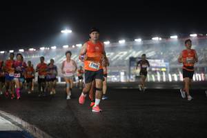 BIB: 21006
                            <button type="button" onclick="openModal(16389002)" class="btn btn-primary btn-sm float-right btn-popup" data-toggle="modal" data-target=".modal-high-quality">
                        <i class="fas fa-shopping-cart"></i> Add to Cart
                    </button>
                                            <button type="button" onclick="isThisMe(16389002, true)" class="btn btn-success btn-sm float-right btn-popup btn-isme hidden" data-toggle="tooltip" data-placement="bottom" title="นี่คือรูปของคุณใช่ไหม คลิกที่นี่เพื่อเอาเข้าอัลบั้ม">
                        <i class="fas fa-plus"></i> Add to album
                    </button>
                    <button type="button" onclick="isThisMe(16389002, false)" class="btn btn-warning btn-sm float-right btn-popup btn-isnotme hidden">
                        <i class="fas fa-ban"></i> Remove from album
                    </button>