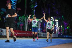 BIB: 4621
                            <button type="button" onclick="openModal(16783054)" class="btn btn-primary btn-sm float-right btn-popup" data-toggle="modal" data-target=".modal-high-quality">
                        <i class="fas fa-shopping-cart"></i> Add to Cart
                    </button>
                                            <button type="button" onclick="isThisMe(16783054, true)" class="btn btn-success btn-sm float-right btn-popup btn-isme hidden" data-toggle="tooltip" data-placement="bottom" title="นี่คือรูปของคุณใช่ไหม คลิกที่นี่เพื่อเอาเข้าอัลบั้ม">
                        <i class="fas fa-plus"></i> Add to album
                    </button>
                    <button type="button" onclick="isThisMe(16783054, false)" class="btn btn-warning btn-sm float-right btn-popup btn-isnotme hidden">
                        <i class="fas fa-ban"></i> Remove from album
                    </button>