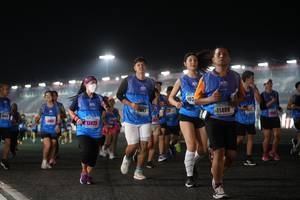 BIB: 103, 11408, 13425
                            <button type="button" onclick="openModal(16630459)" class="btn btn-primary btn-sm float-right btn-popup" data-toggle="modal" data-target=".modal-high-quality">
                        <i class="fas fa-shopping-cart"></i> Add to Cart
                    </button>
                                            <button type="button" onclick="isThisMe(16630459, true)" class="btn btn-success btn-sm float-right btn-popup btn-isme hidden" data-toggle="tooltip" data-placement="bottom" title="นี่คือรูปของคุณใช่ไหม คลิกที่นี่เพื่อเอาเข้าอัลบั้ม">
                        <i class="fas fa-plus"></i> Add to album
                    </button>
                    <button type="button" onclick="isThisMe(16630459, false)" class="btn btn-warning btn-sm float-right btn-popup btn-isnotme hidden">
                        <i class="fas fa-ban"></i> Remove from album
                    </button>