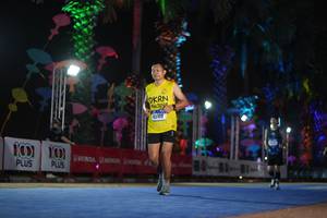 BIB: 43100
                            <button type="button" onclick="openModal(16780875)" class="btn btn-primary btn-sm float-right btn-popup" data-toggle="modal" data-target=".modal-high-quality">
                        <i class="fas fa-shopping-cart"></i> Add to Cart
                    </button>
                                            <button type="button" onclick="isThisMe(16780875, true)" class="btn btn-success btn-sm float-right btn-popup btn-isme hidden" data-toggle="tooltip" data-placement="bottom" title="นี่คือรูปของคุณใช่ไหม คลิกที่นี่เพื่อเอาเข้าอัลบั้ม">
                        <i class="fas fa-plus"></i> Add to album
                    </button>
                    <button type="button" onclick="isThisMe(16780875, false)" class="btn btn-warning btn-sm float-right btn-popup btn-isnotme hidden">
                        <i class="fas fa-ban"></i> Remove from album
                    </button>