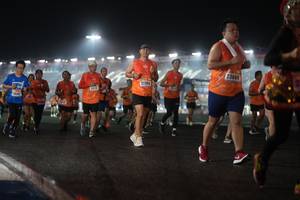 BIB: 23688, 22954
                            <button type="button" onclick="openModal(16455278)" class="btn btn-primary btn-sm float-right btn-popup" data-toggle="modal" data-target=".modal-high-quality">
                        <i class="fas fa-shopping-cart"></i> Add to Cart
                    </button>
                                            <button type="button" onclick="isThisMe(16455278, true)" class="btn btn-success btn-sm float-right btn-popup btn-isme hidden" data-toggle="tooltip" data-placement="bottom" title="นี่คือรูปของคุณใช่ไหม คลิกที่นี่เพื่อเอาเข้าอัลบั้ม">
                        <i class="fas fa-plus"></i> Add to album
                    </button>
                    <button type="button" onclick="isThisMe(16455278, false)" class="btn btn-warning btn-sm float-right btn-popup btn-isnotme hidden">
                        <i class="fas fa-ban"></i> Remove from album
                    </button>