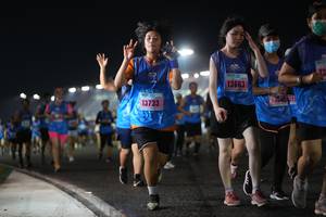BIB: 13663, 3500, 13733
                            <button type="button" onclick="openModal(16658450)" class="btn btn-primary btn-sm float-right btn-popup" data-toggle="modal" data-target=".modal-high-quality">
                        <i class="fas fa-shopping-cart"></i> Add to Cart
                    </button>
                                            <button type="button" onclick="isThisMe(16658450, true)" class="btn btn-success btn-sm float-right btn-popup btn-isme hidden" data-toggle="tooltip" data-placement="bottom" title="นี่คือรูปของคุณใช่ไหม คลิกที่นี่เพื่อเอาเข้าอัลบั้ม">
                        <i class="fas fa-plus"></i> Add to album
                    </button>
                    <button type="button" onclick="isThisMe(16658450, false)" class="btn btn-warning btn-sm float-right btn-popup btn-isnotme hidden">
                        <i class="fas fa-ban"></i> Remove from album
                    </button>
