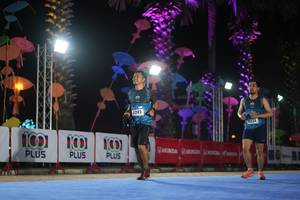 BIB: 1242
                            <button type="button" onclick="openModal(16780324)" class="btn btn-primary btn-sm float-right btn-popup" data-toggle="modal" data-target=".modal-high-quality">
                        <i class="fas fa-shopping-cart"></i> Add to Cart
                    </button>
                                            <button type="button" onclick="isThisMe(16780324, true)" class="btn btn-success btn-sm float-right btn-popup btn-isme hidden" data-toggle="tooltip" data-placement="bottom" title="นี่คือรูปของคุณใช่ไหม คลิกที่นี่เพื่อเอาเข้าอัลบั้ม">
                        <i class="fas fa-plus"></i> Add to album
                    </button>
                    <button type="button" onclick="isThisMe(16780324, false)" class="btn btn-warning btn-sm float-right btn-popup btn-isnotme hidden">
                        <i class="fas fa-ban"></i> Remove from album
                    </button>