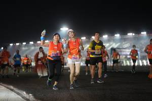 BIB: 27073, 2537
                            <button type="button" onclick="openModal(16495958)" class="btn btn-primary btn-sm float-right btn-popup" data-toggle="modal" data-target=".modal-high-quality">
                        <i class="fas fa-shopping-cart"></i> Add to Cart
                    </button>
                                            <button type="button" onclick="isThisMe(16495958, true)" class="btn btn-success btn-sm float-right btn-popup btn-isme hidden" data-toggle="tooltip" data-placement="bottom" title="นี่คือรูปของคุณใช่ไหม คลิกที่นี่เพื่อเอาเข้าอัลบั้ม">
                        <i class="fas fa-plus"></i> Add to album
                    </button>
                    <button type="button" onclick="isThisMe(16495958, false)" class="btn btn-warning btn-sm float-right btn-popup btn-isnotme hidden">
                        <i class="fas fa-ban"></i> Remove from album
                    </button>