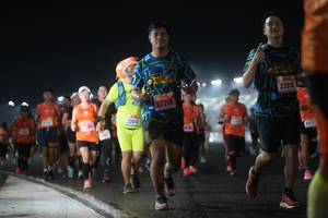 BIB: 23915, 27214, 23014
                            <button type="button" onclick="openModal(16434025)" class="btn btn-primary btn-sm float-right btn-popup" data-toggle="modal" data-target=".modal-high-quality">
                        <i class="fas fa-shopping-cart"></i> Add to Cart
                    </button>
                                            <button type="button" onclick="isThisMe(16434025, true)" class="btn btn-success btn-sm float-right btn-popup btn-isme hidden" data-toggle="tooltip" data-placement="bottom" title="นี่คือรูปของคุณใช่ไหม คลิกที่นี่เพื่อเอาเข้าอัลบั้ม">
                        <i class="fas fa-plus"></i> Add to album
                    </button>
                    <button type="button" onclick="isThisMe(16434025, false)" class="btn btn-warning btn-sm float-right btn-popup btn-isnotme hidden">
                        <i class="fas fa-ban"></i> Remove from album
                    </button>