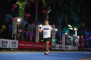 BIB: 42240
                            <button type="button" onclick="openModal(16779626)" class="btn btn-primary btn-sm float-right btn-popup" data-toggle="modal" data-target=".modal-high-quality">
                        <i class="fas fa-shopping-cart"></i> Add to Cart
                    </button>
                                            <button type="button" onclick="isThisMe(16779626, true)" class="btn btn-success btn-sm float-right btn-popup btn-isme hidden" data-toggle="tooltip" data-placement="bottom" title="นี่คือรูปของคุณใช่ไหม คลิกที่นี่เพื่อเอาเข้าอัลบั้ม">
                        <i class="fas fa-plus"></i> Add to album
                    </button>
                    <button type="button" onclick="isThisMe(16779626, false)" class="btn btn-warning btn-sm float-right btn-popup btn-isnotme hidden">
                        <i class="fas fa-ban"></i> Remove from album
                    </button>