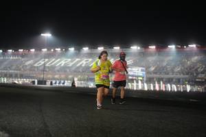 BIB: 275
                            <button type="button" onclick="openModal(16513043)" class="btn btn-primary btn-sm float-right btn-popup" data-toggle="modal" data-target=".modal-high-quality">
                        <i class="fas fa-shopping-cart"></i> Add to Cart
                    </button>
                                            <button type="button" onclick="isThisMe(16513043, true)" class="btn btn-success btn-sm float-right btn-popup btn-isme hidden" data-toggle="tooltip" data-placement="bottom" title="นี่คือรูปของคุณใช่ไหม คลิกที่นี่เพื่อเอาเข้าอัลบั้ม">
                        <i class="fas fa-plus"></i> Add to album
                    </button>
                    <button type="button" onclick="isThisMe(16513043, false)" class="btn btn-warning btn-sm float-right btn-popup btn-isnotme hidden">
                        <i class="fas fa-ban"></i> Remove from album
                    </button>