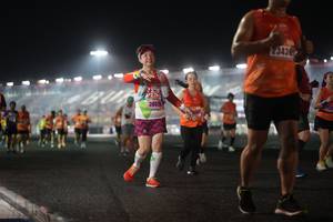 BIB: 23438, 2652
                            <button type="button" onclick="openModal(16471921)" class="btn btn-primary btn-sm float-right btn-popup" data-toggle="modal" data-target=".modal-high-quality">
                        <i class="fas fa-shopping-cart"></i> Add to Cart
                    </button>
                                            <button type="button" onclick="isThisMe(16471921, true)" class="btn btn-success btn-sm float-right btn-popup btn-isme hidden" data-toggle="tooltip" data-placement="bottom" title="นี่คือรูปของคุณใช่ไหม คลิกที่นี่เพื่อเอาเข้าอัลบั้ม">
                        <i class="fas fa-plus"></i> Add to album
                    </button>
                    <button type="button" onclick="isThisMe(16471921, false)" class="btn btn-warning btn-sm float-right btn-popup btn-isnotme hidden">
                        <i class="fas fa-ban"></i> Remove from album
                    </button>