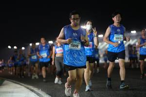 BIB: 11098
                            <button type="button" onclick="openModal(16618453)" class="btn btn-primary btn-sm float-right btn-popup" data-toggle="modal" data-target=".modal-high-quality">
                        <i class="fas fa-shopping-cart"></i> Add to Cart
                    </button>
                                            <button type="button" onclick="isThisMe(16618453, true)" class="btn btn-success btn-sm float-right btn-popup btn-isme hidden" data-toggle="tooltip" data-placement="bottom" title="นี่คือรูปของคุณใช่ไหม คลิกที่นี่เพื่อเอาเข้าอัลบั้ม">
                        <i class="fas fa-plus"></i> Add to album
                    </button>
                    <button type="button" onclick="isThisMe(16618453, false)" class="btn btn-warning btn-sm float-right btn-popup btn-isnotme hidden">
                        <i class="fas fa-ban"></i> Remove from album
                    </button>
