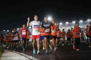 BIB: 22281, 21461, 23752, 2694
                            <button type="button" onclick="openModal(16366087)" class="btn btn-primary btn-sm float-right btn-popup" data-toggle="modal" data-target=".modal-high-quality">
                        <i class="fas fa-shopping-cart"></i> Add to Cart
                    </button>
                                            <button type="button" onclick="isThisMe(16366087, true)" class="btn btn-success btn-sm float-right btn-popup btn-isme hidden" data-toggle="tooltip" data-placement="bottom" title="นี่คือรูปของคุณใช่ไหม คลิกที่นี่เพื่อเอาเข้าอัลบั้ม">
                        <i class="fas fa-plus"></i> Add to album
                    </button>
                    <button type="button" onclick="isThisMe(16366087, false)" class="btn btn-warning btn-sm float-right btn-popup btn-isnotme hidden">
                        <i class="fas fa-ban"></i> Remove from album
                    </button>