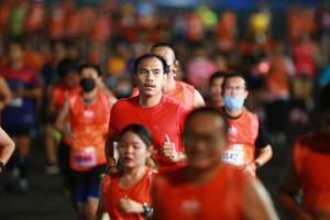 BIB: 154
                            <button type="button" onclick="openModal(16703659)" class="btn btn-primary btn-sm float-right btn-popup" data-toggle="modal" data-target=".modal-high-quality">
                        <i class="fas fa-shopping-cart"></i> Add to Cart
                    </button>
                                            <button type="button" onclick="isThisMe(16703659, true)" class="btn btn-success btn-sm float-right btn-popup btn-isme hidden" data-toggle="tooltip" data-placement="bottom" title="นี่คือรูปของคุณใช่ไหม คลิกที่นี่เพื่อเอาเข้าอัลบั้ม">
                        <i class="fas fa-plus"></i> Add to album
                    </button>
                    <button type="button" onclick="isThisMe(16703659, false)" class="btn btn-warning btn-sm float-right btn-popup btn-isnotme hidden">
                        <i class="fas fa-ban"></i> Remove from album
                    </button>