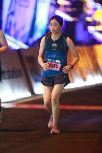 BIB: 1585
                            <button type="button" onclick="openModal(16852218)" class="btn btn-primary btn-sm float-right btn-popup" data-toggle="modal" data-target=".modal-high-quality">
                        <i class="fas fa-shopping-cart"></i> Add to Cart
                    </button>
                                            <button type="button" onclick="isThisMe(16852218, true)" class="btn btn-success btn-sm float-right btn-popup btn-isme hidden" data-toggle="tooltip" data-placement="bottom" title="นี่คือรูปของคุณใช่ไหม คลิกที่นี่เพื่อเอาเข้าอัลบั้ม">
                        <i class="fas fa-plus"></i> Add to album
                    </button>
                    <button type="button" onclick="isThisMe(16852218, false)" class="btn btn-warning btn-sm float-right btn-popup btn-isnotme hidden">
                        <i class="fas fa-ban"></i> Remove from album
                    </button>