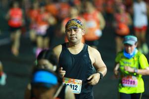 BIB: 912
                            <button type="button" onclick="openModal(16681547)" class="btn btn-primary btn-sm float-right btn-popup" data-toggle="modal" data-target=".modal-high-quality">
                        <i class="fas fa-shopping-cart"></i> Add to Cart
                    </button>
                                            <button type="button" onclick="isThisMe(16681547, true)" class="btn btn-success btn-sm float-right btn-popup btn-isme hidden" data-toggle="tooltip" data-placement="bottom" title="นี่คือรูปของคุณใช่ไหม คลิกที่นี่เพื่อเอาเข้าอัลบั้ม">
                        <i class="fas fa-plus"></i> Add to album
                    </button>
                    <button type="button" onclick="isThisMe(16681547, false)" class="btn btn-warning btn-sm float-right btn-popup btn-isnotme hidden">
                        <i class="fas fa-ban"></i> Remove from album
                    </button>