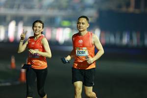 BIB: 75201
                            <button type="button" onclick="openModal(16719832)" class="btn btn-primary btn-sm float-right btn-popup" data-toggle="modal" data-target=".modal-high-quality">
                        <i class="fas fa-shopping-cart"></i> Add to Cart
                    </button>
                                            <button type="button" onclick="isThisMe(16719832, true)" class="btn btn-success btn-sm float-right btn-popup btn-isme hidden" data-toggle="tooltip" data-placement="bottom" title="นี่คือรูปของคุณใช่ไหม คลิกที่นี่เพื่อเอาเข้าอัลบั้ม">
                        <i class="fas fa-plus"></i> Add to album
                    </button>
                    <button type="button" onclick="isThisMe(16719832, false)" class="btn btn-warning btn-sm float-right btn-popup btn-isnotme hidden">
                        <i class="fas fa-ban"></i> Remove from album
                    </button>