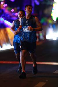 BIB: 429
                            <button type="button" onclick="openModal(16869657)" class="btn btn-primary btn-sm float-right btn-popup" data-toggle="modal" data-target=".modal-high-quality">
                        <i class="fas fa-shopping-cart"></i> Add to Cart
                    </button>
                                            <button type="button" onclick="isThisMe(16869657, true)" class="btn btn-success btn-sm float-right btn-popup btn-isme hidden" data-toggle="tooltip" data-placement="bottom" title="นี่คือรูปของคุณใช่ไหม คลิกที่นี่เพื่อเอาเข้าอัลบั้ม">
                        <i class="fas fa-plus"></i> Add to album
                    </button>
                    <button type="button" onclick="isThisMe(16869657, false)" class="btn btn-warning btn-sm float-right btn-popup btn-isnotme hidden">
                        <i class="fas fa-ban"></i> Remove from album
                    </button>